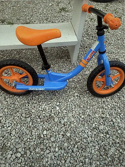 Retrospec Blippi Cub Toddler 12" Balance Bike No Pedals Beginner Kids Bicycle