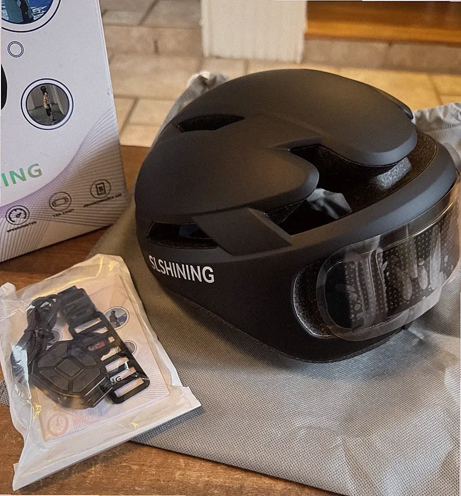 Smart Bike Helmet with Light: Bicycle Helmets for Adult Teens for Cycling board